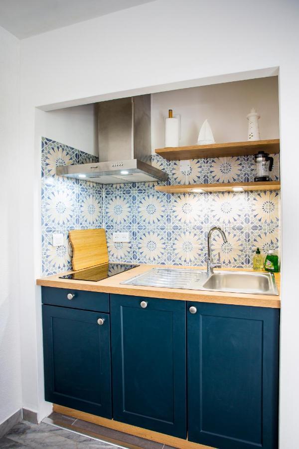 Romantic Sea View Studio, Steps Away From The Beach 앙티브 외부 사진